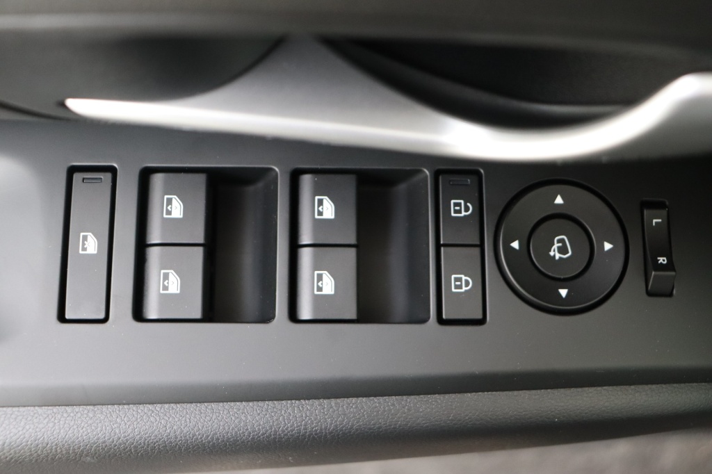 HYUNDAI Tucson Feel + Winter pack 1,6 T-Gdi 252 hp A6 PHEV 2WD - ref: 7-46246 - Photo 17