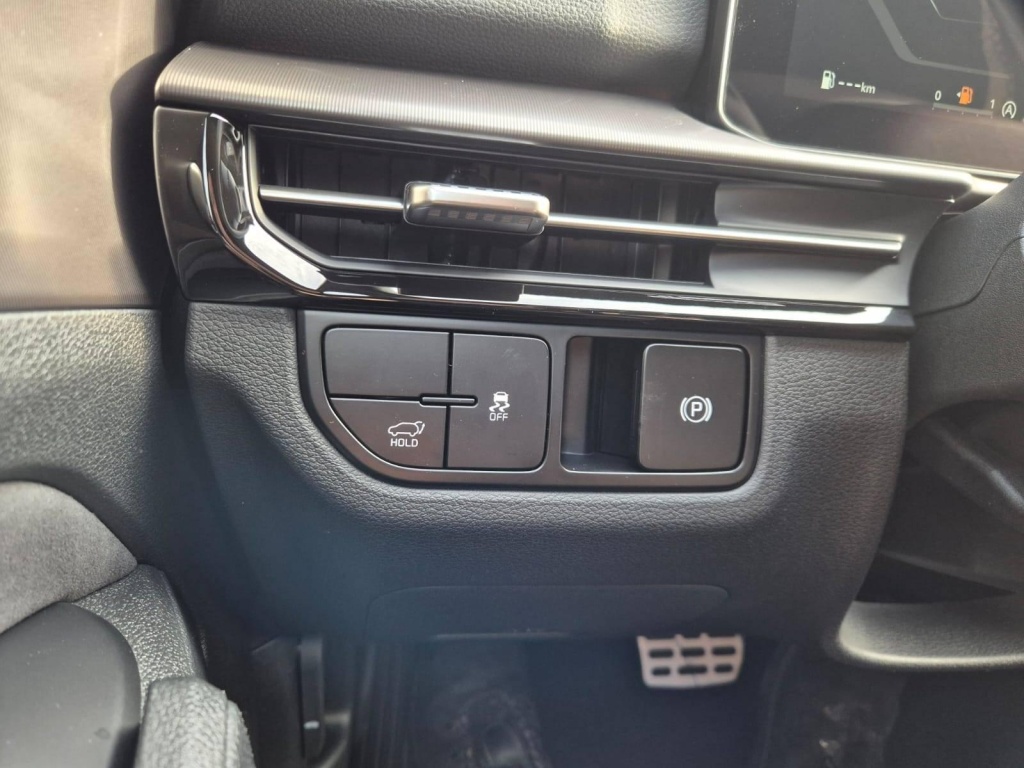 KIA Sportage 1.6 Gasoline 180hp 4x4 - ref: 7-46332 - Photo 13