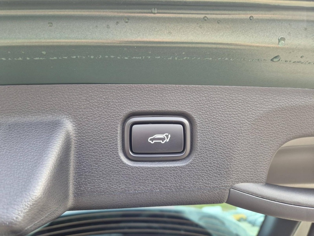 KIA Sportage 1.6 Gasoline 180hp 4x4 - ref: 7-46333 - Photo 10