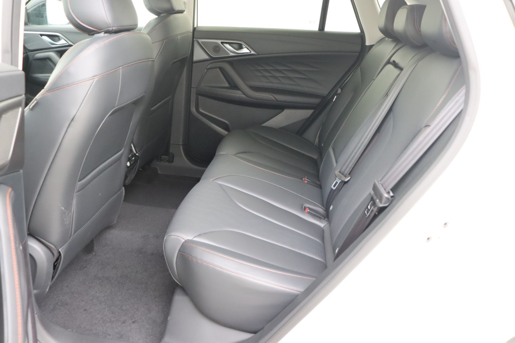 MG EHS Luxury 1,5 PHEV - ref: 7-46490 - Photo 16