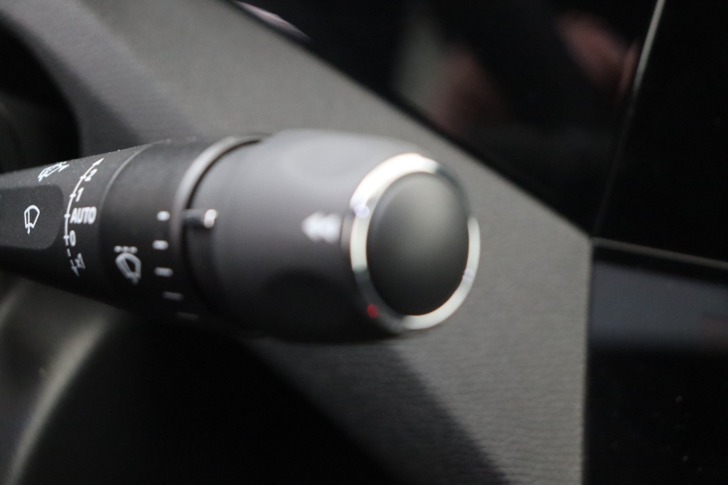 PEUGEOT 408 GT Hybrid 145 e-DSC6    - ref: 7-46767 - Photo 19