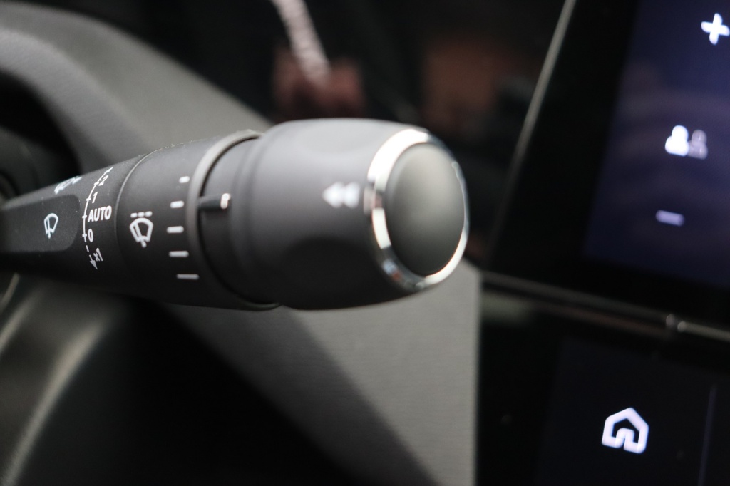 PEUGEOT 408 GT Hybrid 145 e-DSC6    - ref: 7-46768 - Photo 19