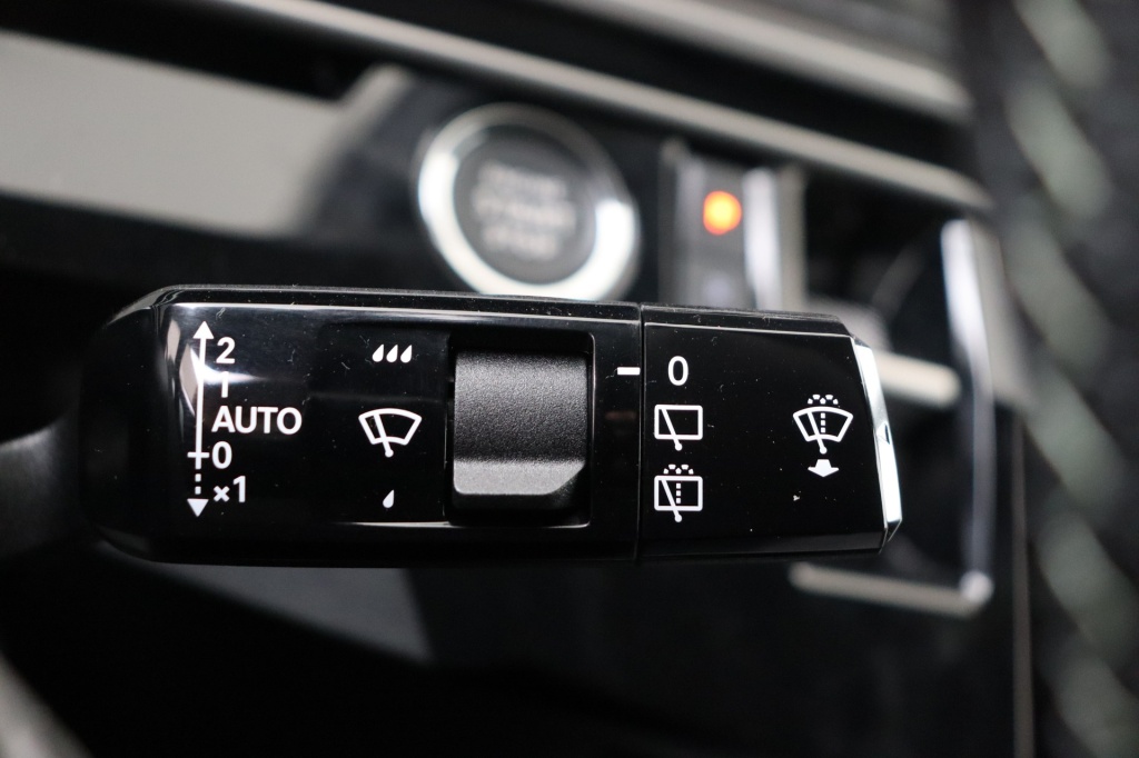 PEUGEOT 5008 GT Hybrid 145 e-DSC6    - ref: 7-46781 - Photo 18