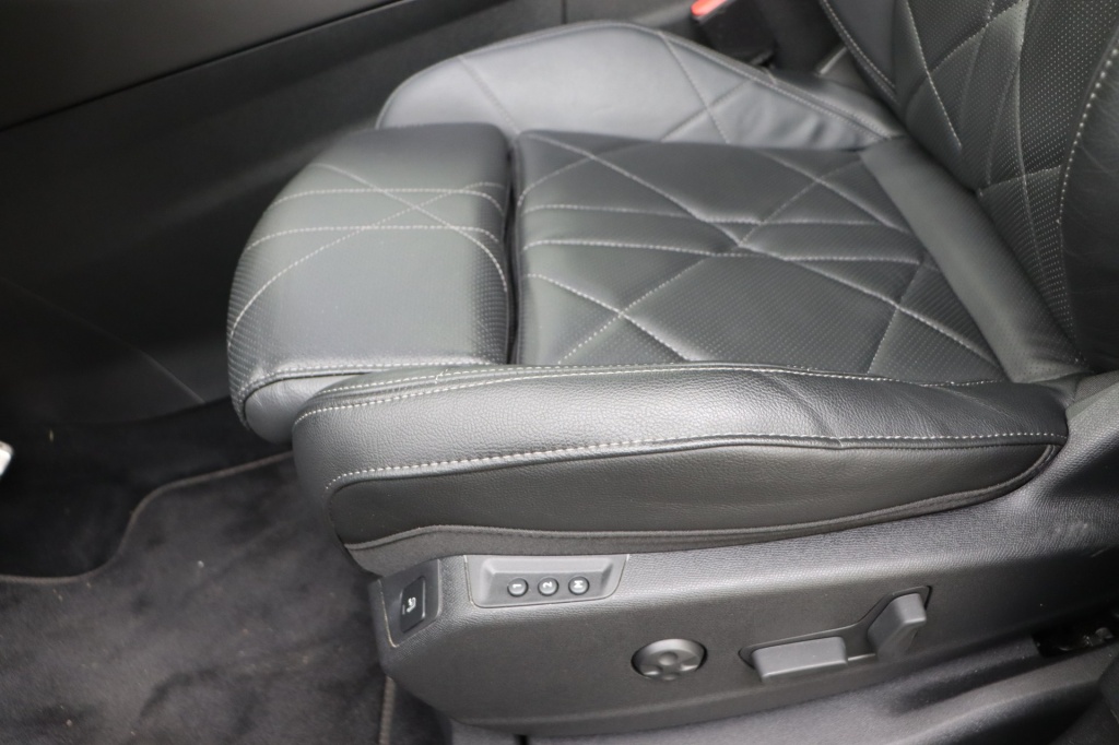 DS DS7 Crossback Etoile E-Tense 300 hp 4x4 EAT-8 - ref: 7-47071 - Photo 14