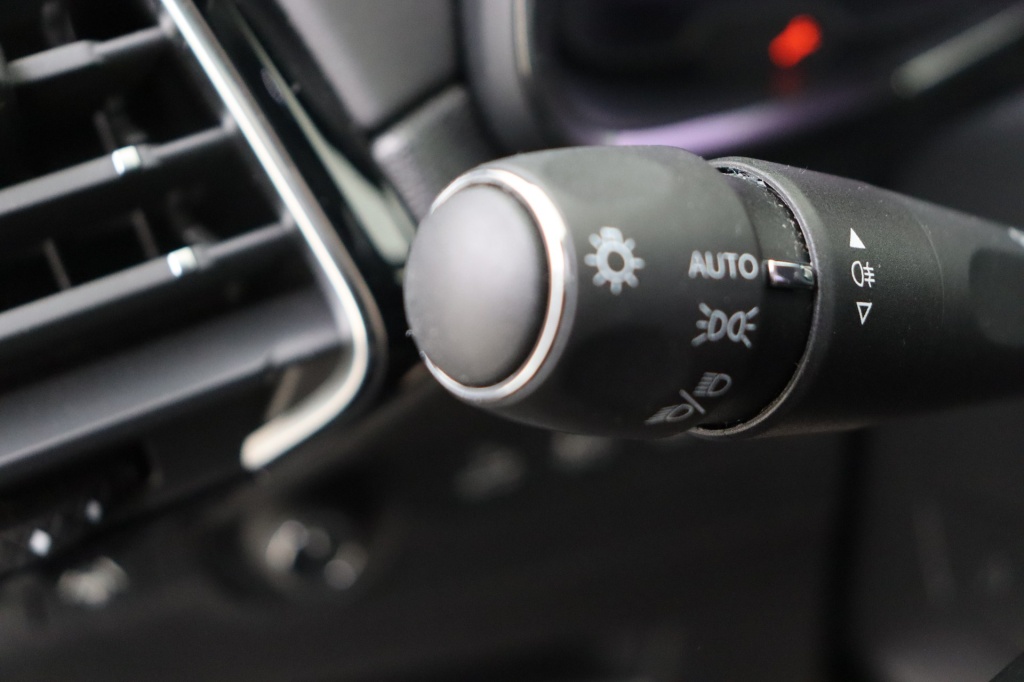 DS DS7 Crossback Etoile E-Tense 300 hp 4x4 EAT-8 - ref: 7-47071 - Photo 17