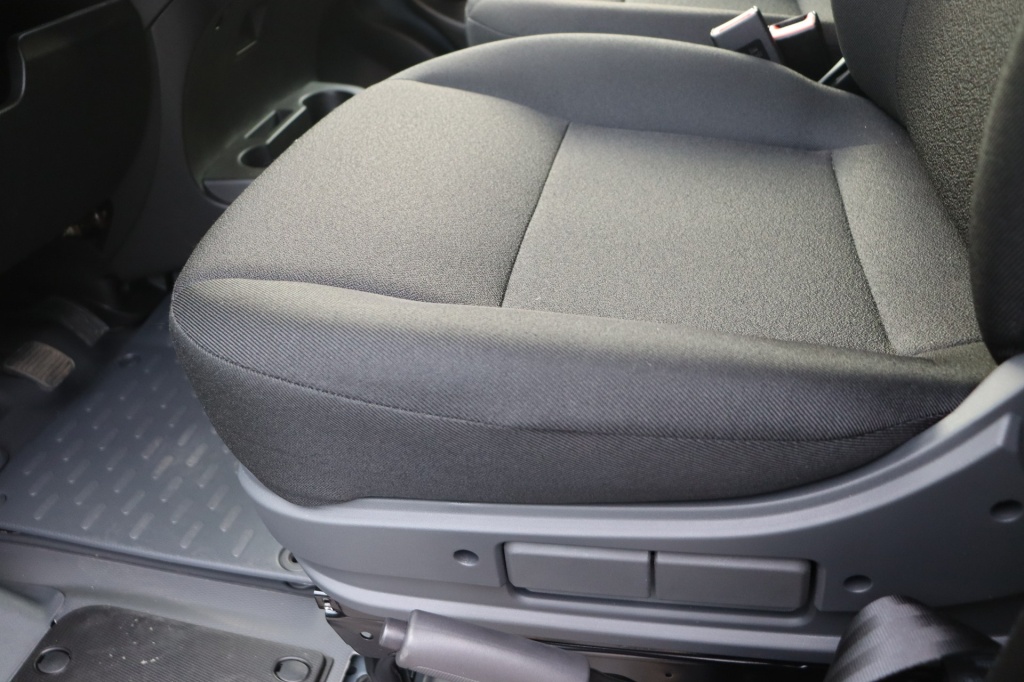 PEUGEOT Boxer L4H3 2.2 BlueHDi 180 hp AT8 - ref: 7-47072 - Photo 12