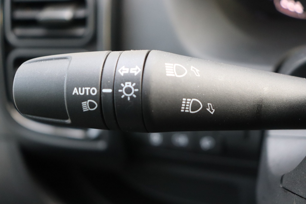 PEUGEOT Boxer L4H3 2.2 BlueHDi 180 hp AT8 - ref: 7-47072 - Photo 15