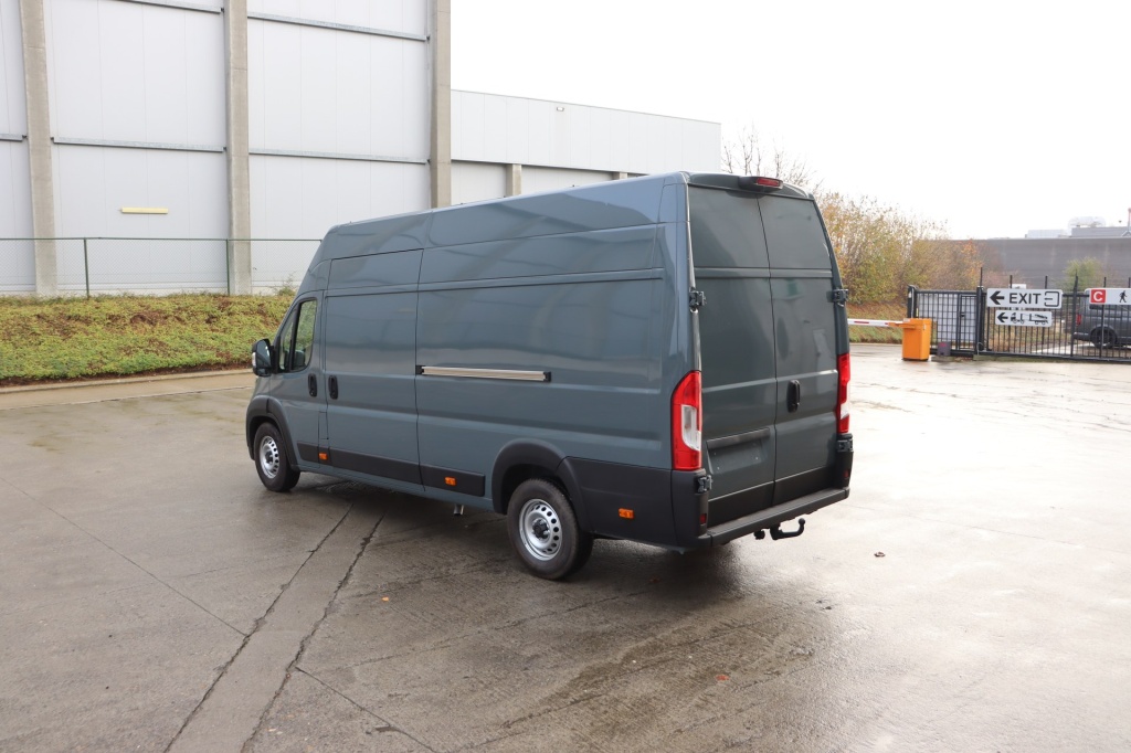 PEUGEOT Boxer L4H3 2.2 BlueHDi 180 hp AT8 - ref: 7-47072 - Photo 20