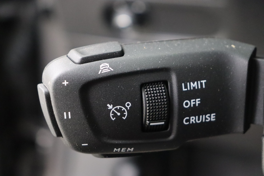 DS DS3 Crossback Faubourg 1.2 PureTech EAT8 - ref: 7-47075 - Photo 19