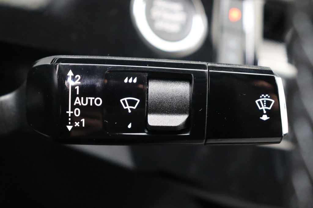 PEUGEOT 3008 Allure Hybrid 145 e-DSC6    - ref: 7-47106 - Photo 19