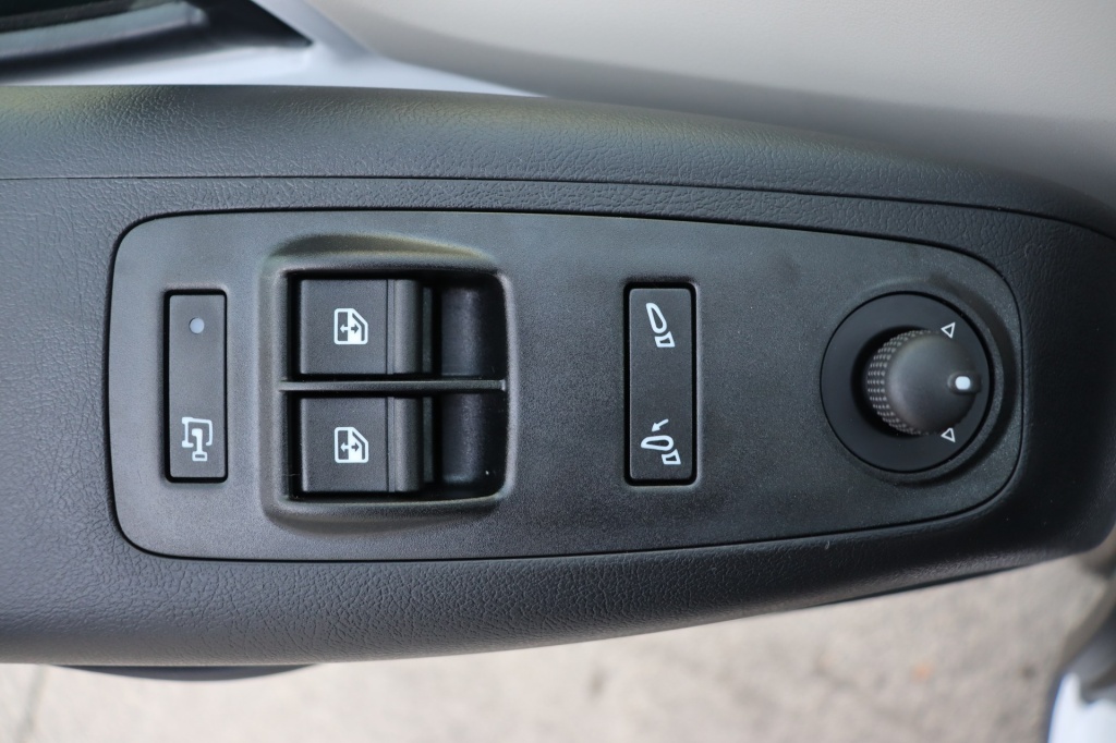 PEUGEOT Boxer L3H2 3.5T Heavy  2.2 BlueHDi 180 S&S EAT8 - ref: 7-47232 - Photo 14