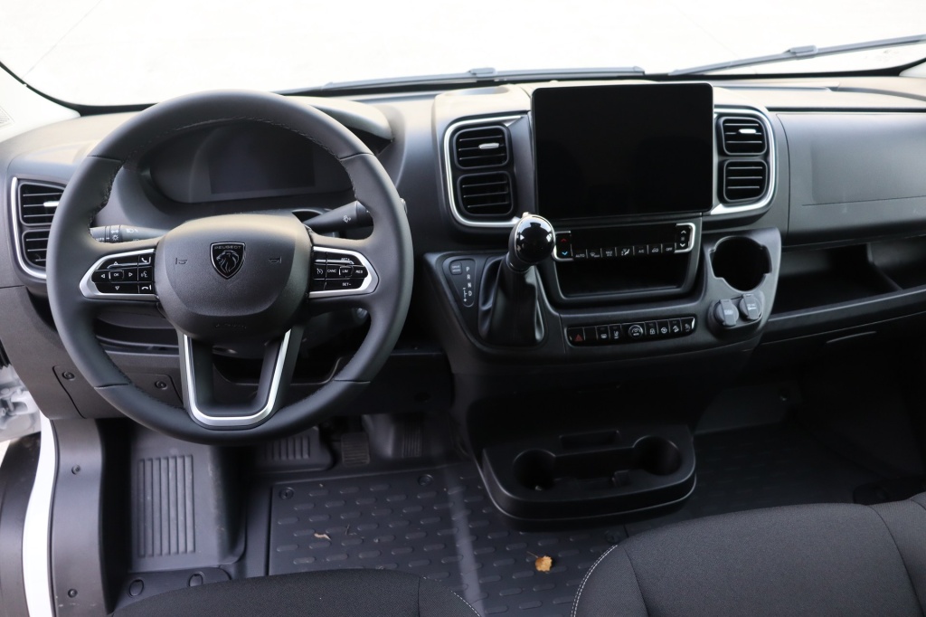 PEUGEOT Boxer L3H2 3.5T Heavy  2.2 BlueHDi 180 S&S EAT8 - ref: 7-47232 - Photo 9