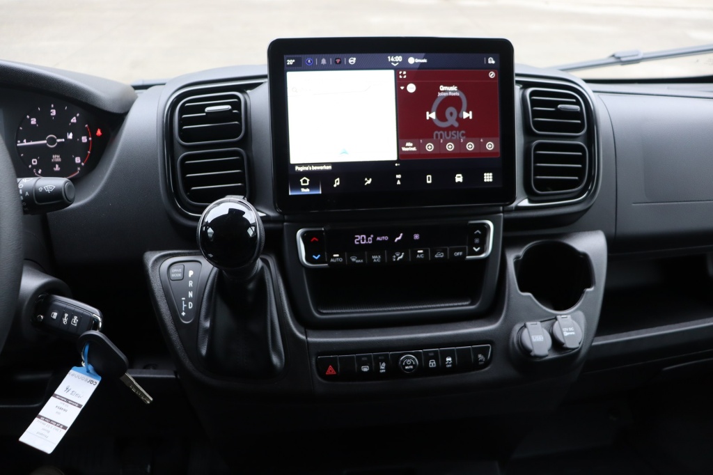 PEUGEOT Boxer L3H2 3.5T Heavy  2.2 BlueHDi 180 S&S EAT8 - ref: 7-47235 - Photo 18