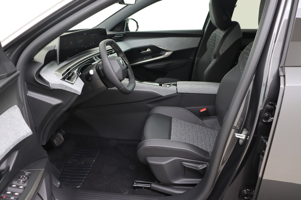 PEUGEOT 3008 Allure Hybrid 145 hp e-DSC6    - ref: 7-47251 - Photo 15