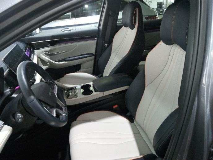 BYD Seal Seal U Design 87 kWh Elektro 218hp - ref: 7-47329 - Photo 8