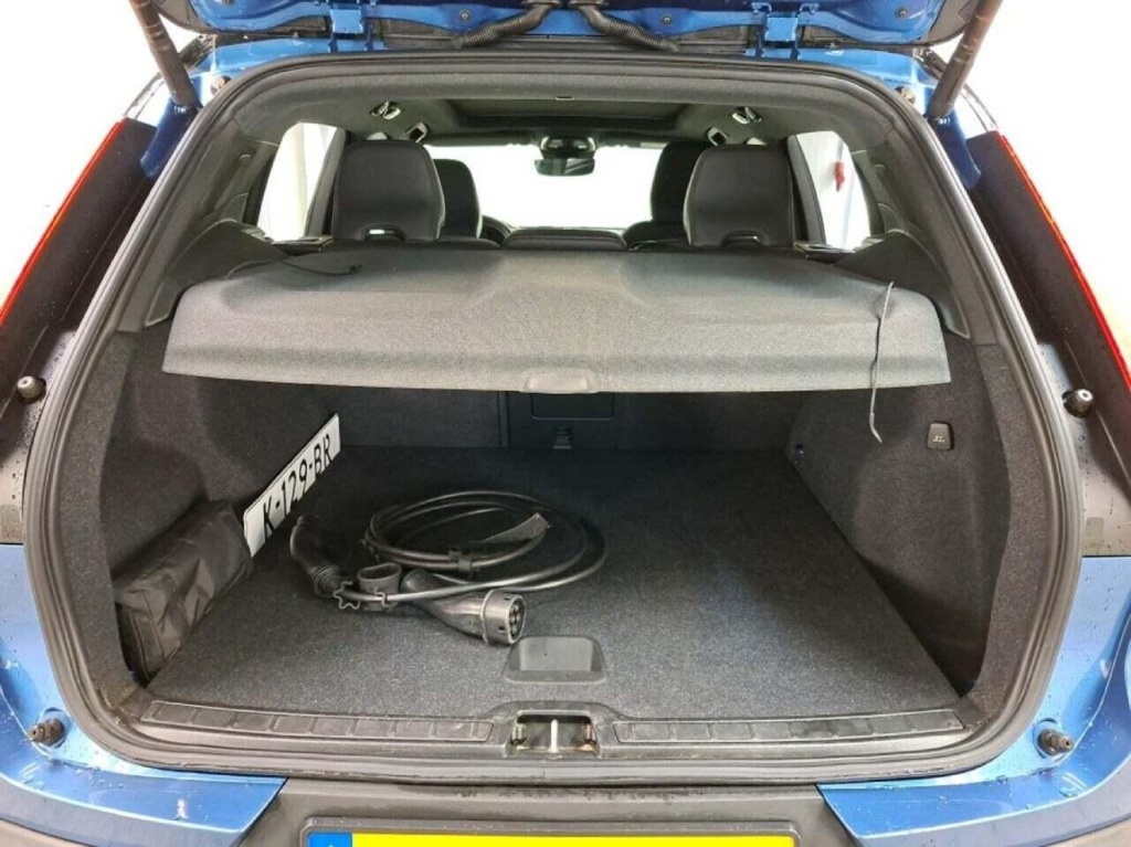 VOLVO XC40 XC 40 P8 Twin Pure Electric AWD R-Design Recharge Elektro 408hp AWD - ref: 7-47334 - Photo 17