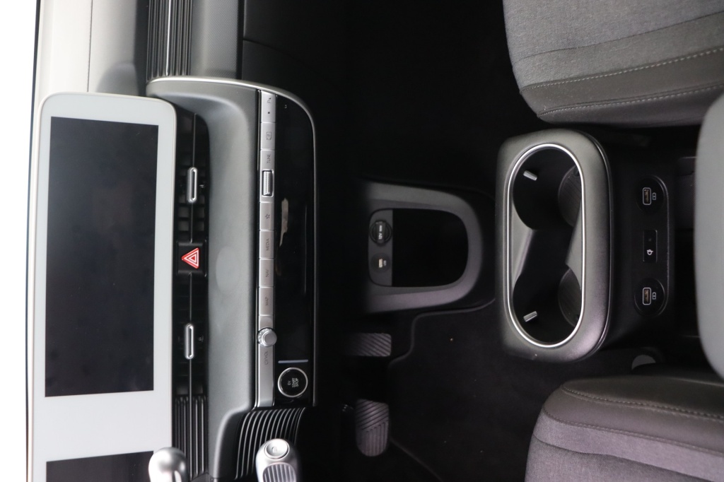 HYUNDAI Ioniq 5 Core 77 kWh 225 hp - ref: 7-47532 - Photo 12