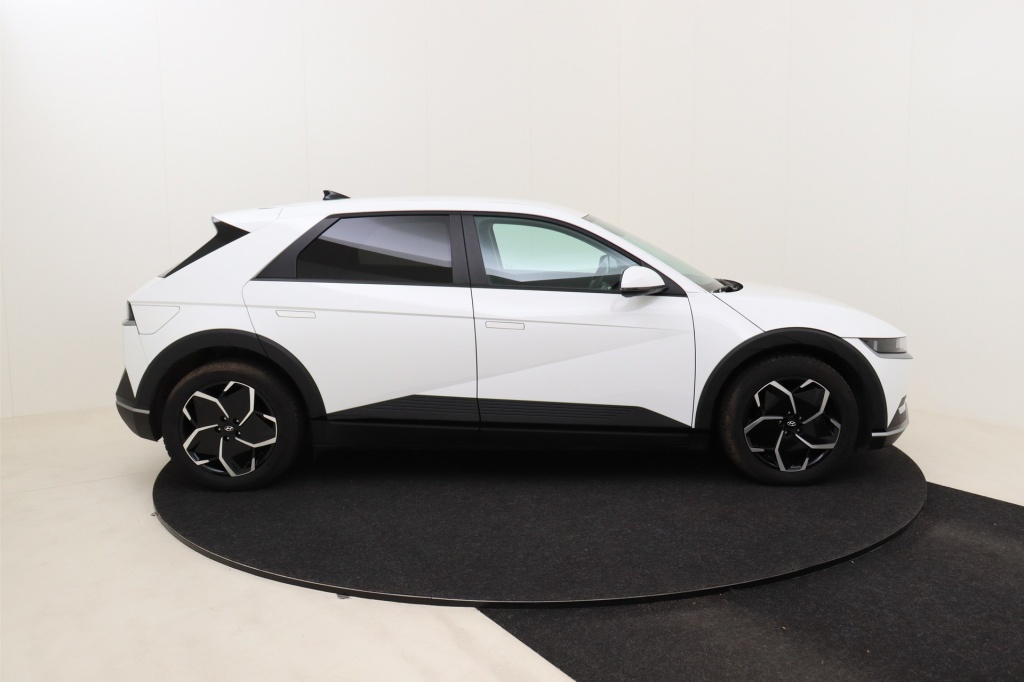 HYUNDAI Ioniq 5 Core 77 kWh 225 hp - ref: 7-47537 - Photo 4