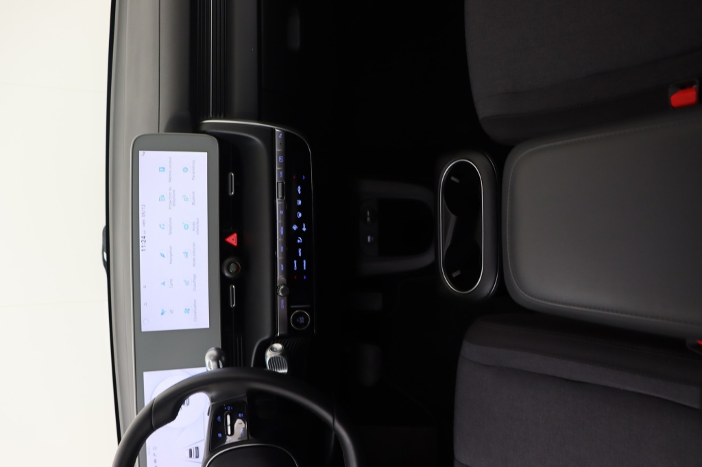 HYUNDAI Ioniq 5 Core 77 kWh 225 hp - ref: 7-47543 - Photo 12