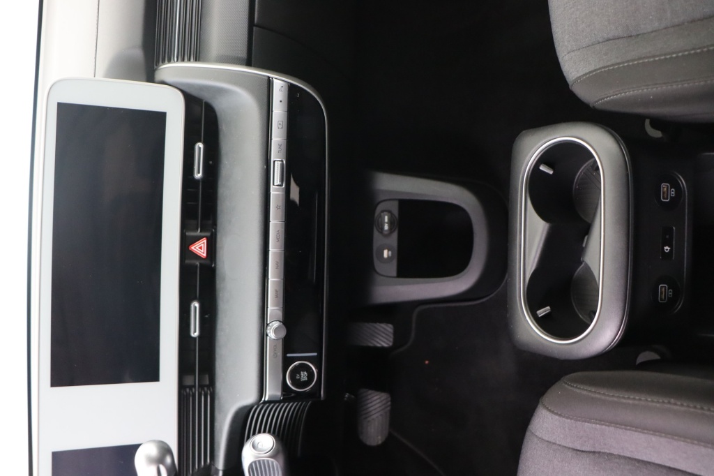 HYUNDAI Ioniq Core 58 kWh 166 hp - ref: 7-47547 - Photo 12