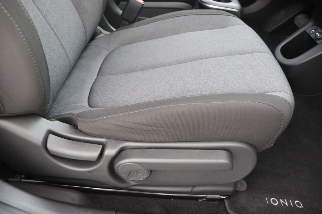 HYUNDAI Ioniq Core 58 kWh 166 hp - ref: 7-47551 - Photo 15