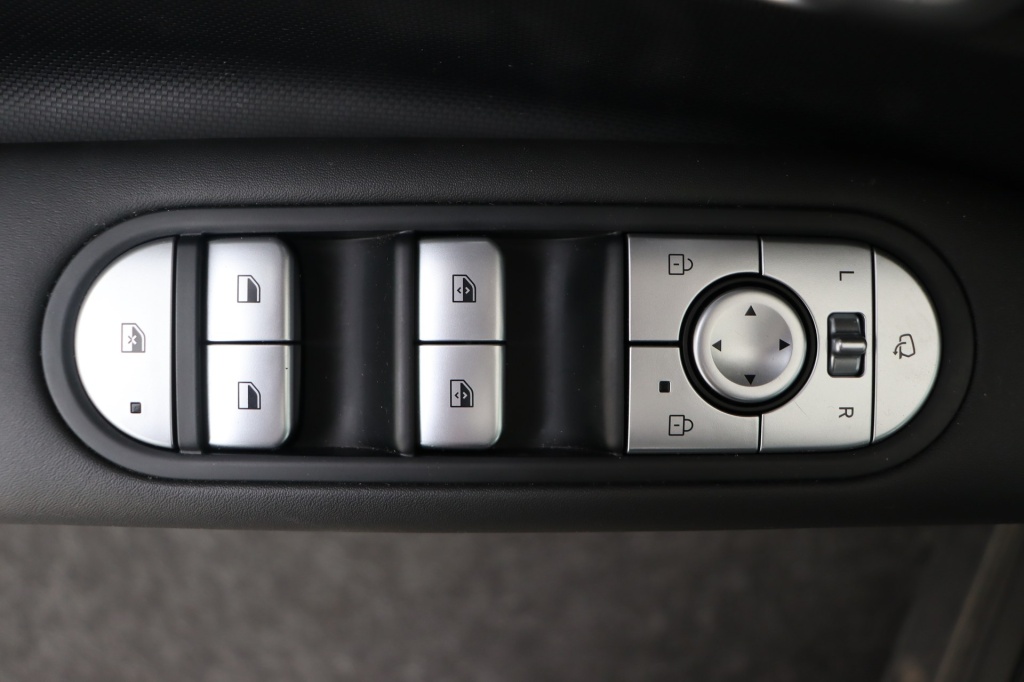 HYUNDAI Ioniq Core 77 kWh 225 hp - ref: 7-47555 - Photo 17