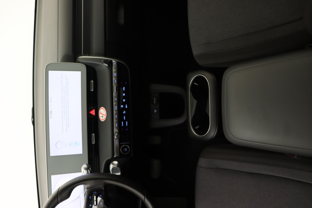 HYUNDAI Ioniq 5 Core 58 kWh 166 hp - ref: 7-47556 - Photo 12