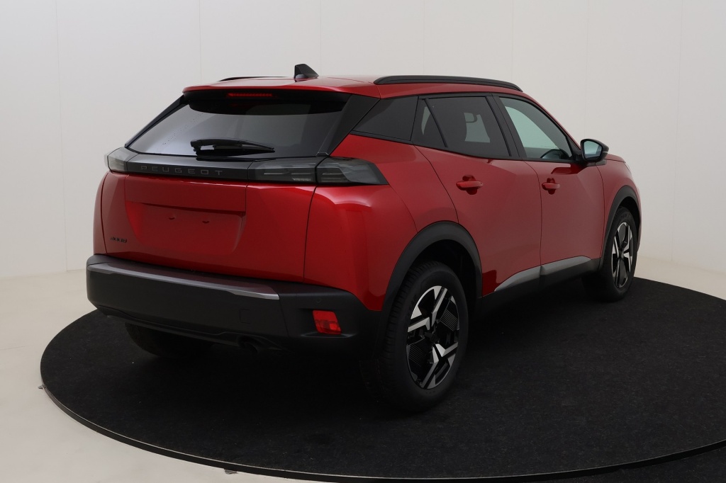 PEUGEOT 2008 Allure 1.2 Turbo 100 hp Man. 6 - ref: 7-47723 - Photo 6