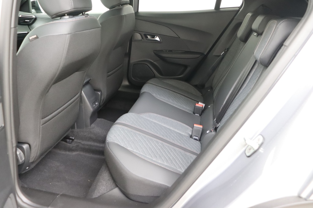 PEUGEOT 2008 Allure Hybrid 145 hp e-DSC6    - ref: 7-47727 - Photo 16