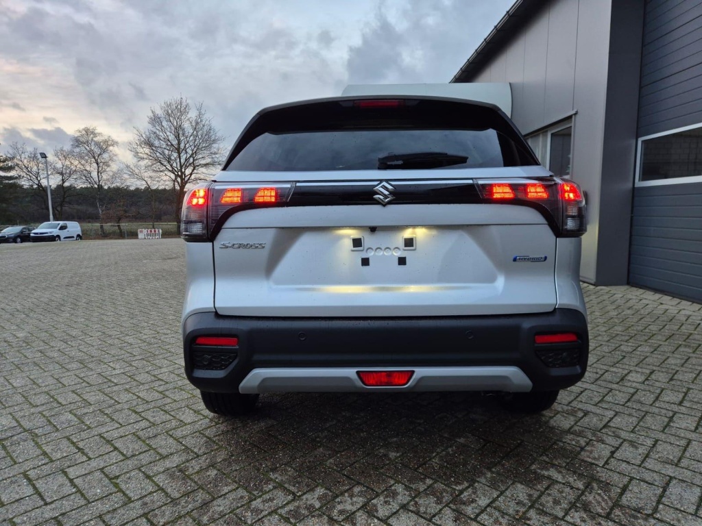 SUZUKI S-Cross Comfort+ 1.4 Gasoline 110hp - ref: 7-48125 - Photo 7