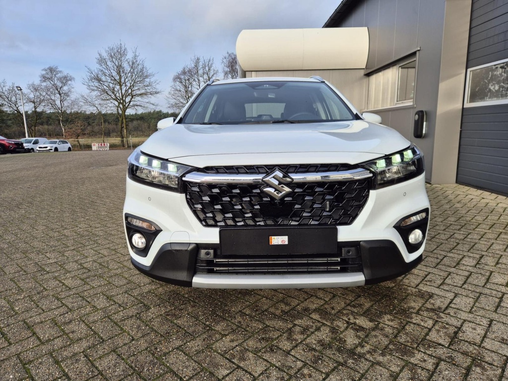 SUZUKI S-Cross Comfort+ 1.4 Gasoline 110hp 4x4 - ref: 7-48128 - Photo 7