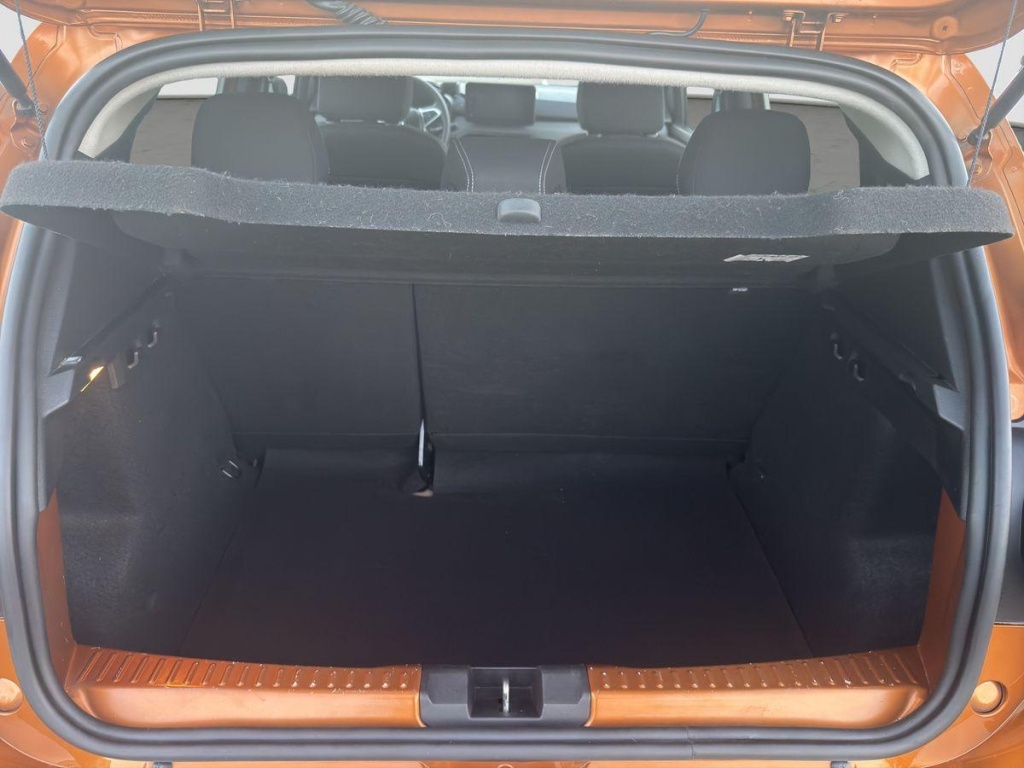 DACIA Sandero Comfort 1.0 Gasoline 91hp - ref: 7-48443 - Photo 6