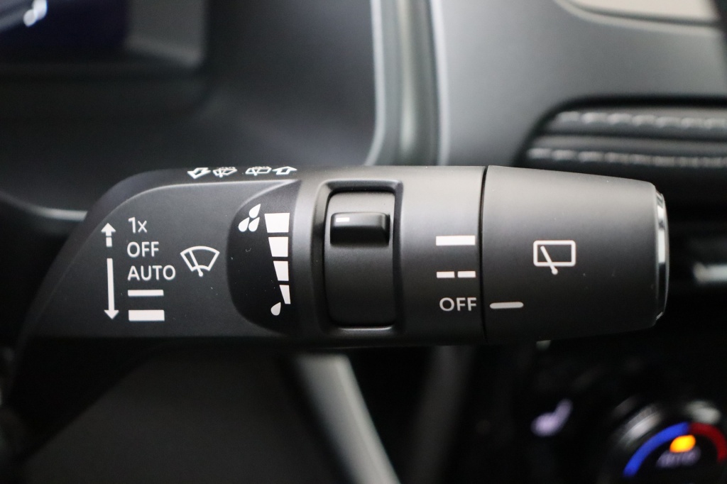 NISSAN Qashqai Tekna 1.3 158 hp CVT 2WD - ref: 7-48695 - Photo 19