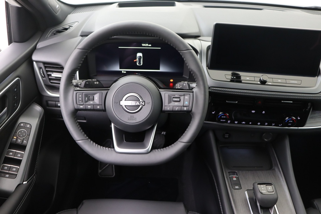 NISSAN Qashqai Tekna 1.3 158 hp CVT 2WD - ref: 7-48702 - Photo 11