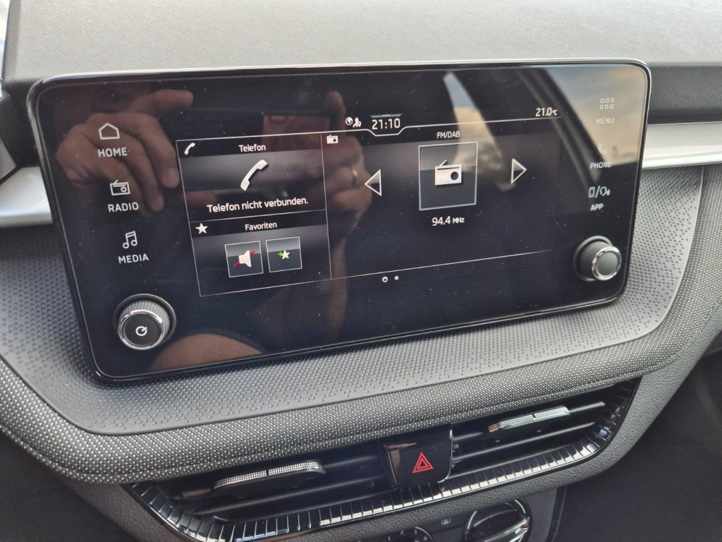 SKODA Fabia 1.0 Gasoline 116hp DSG - ref: 7-48726 - Photo 17