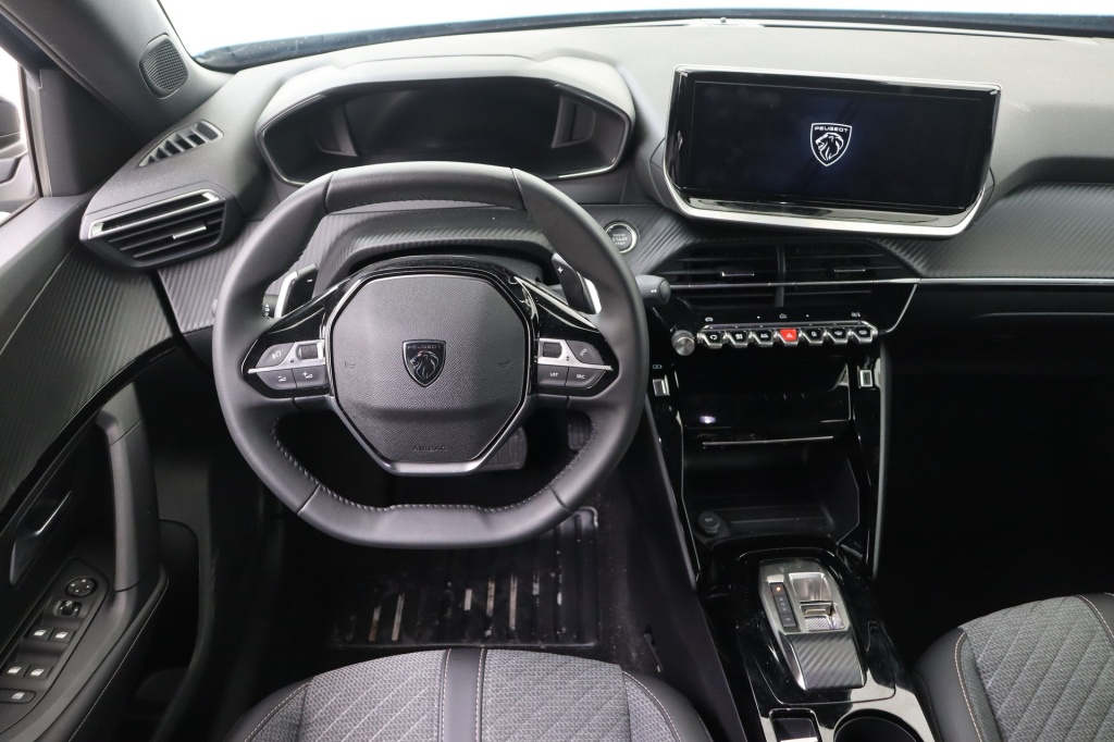 PEUGEOT 2008 Allure Hybrid 145 hp e-DSC6 - ref: 7-49256 - Photo 11