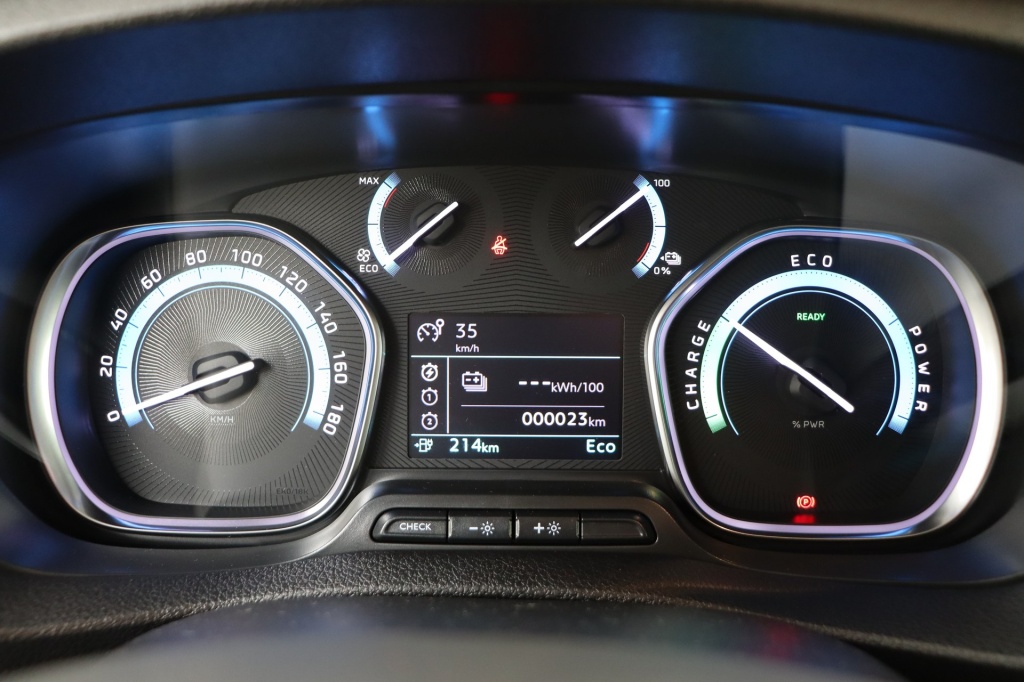 CITROEN Jumpy Maat M 50 kWh 136 hp - ref: 7-49285 - Photo 20