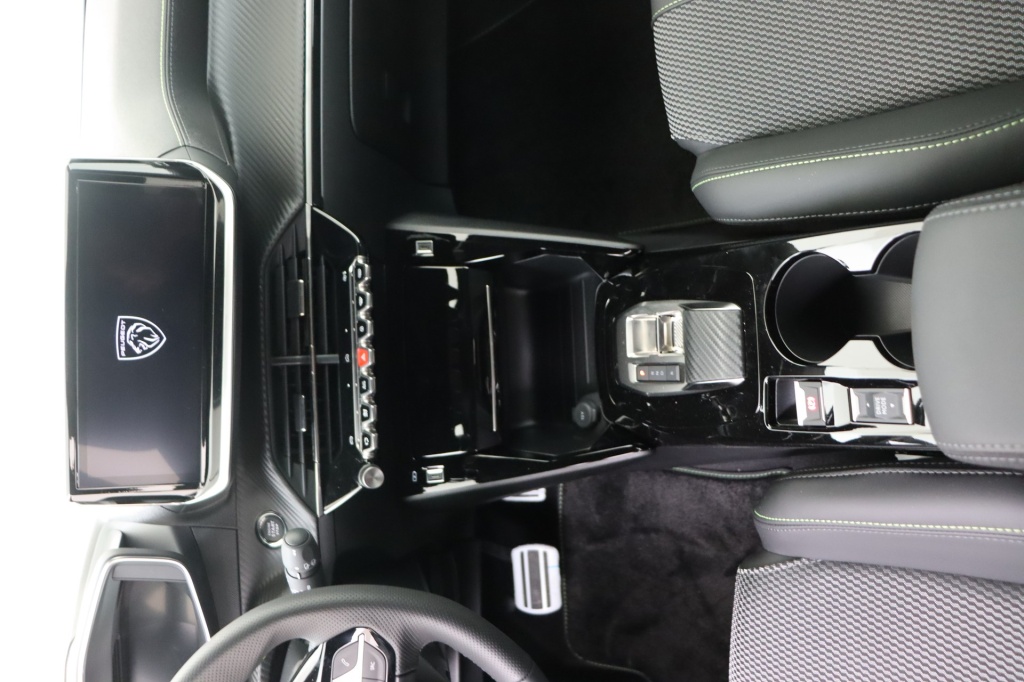 PEUGEOT 2008 GT Electric 54 kWh 156 hp - ref: 7-49408 - Photo 12