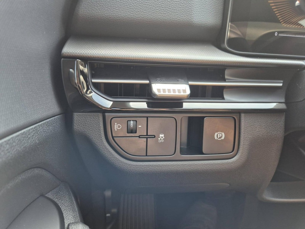 KIA Sportage Vision 1.6 Gasoline 150hp - ref: 7-49685 - Photo 11