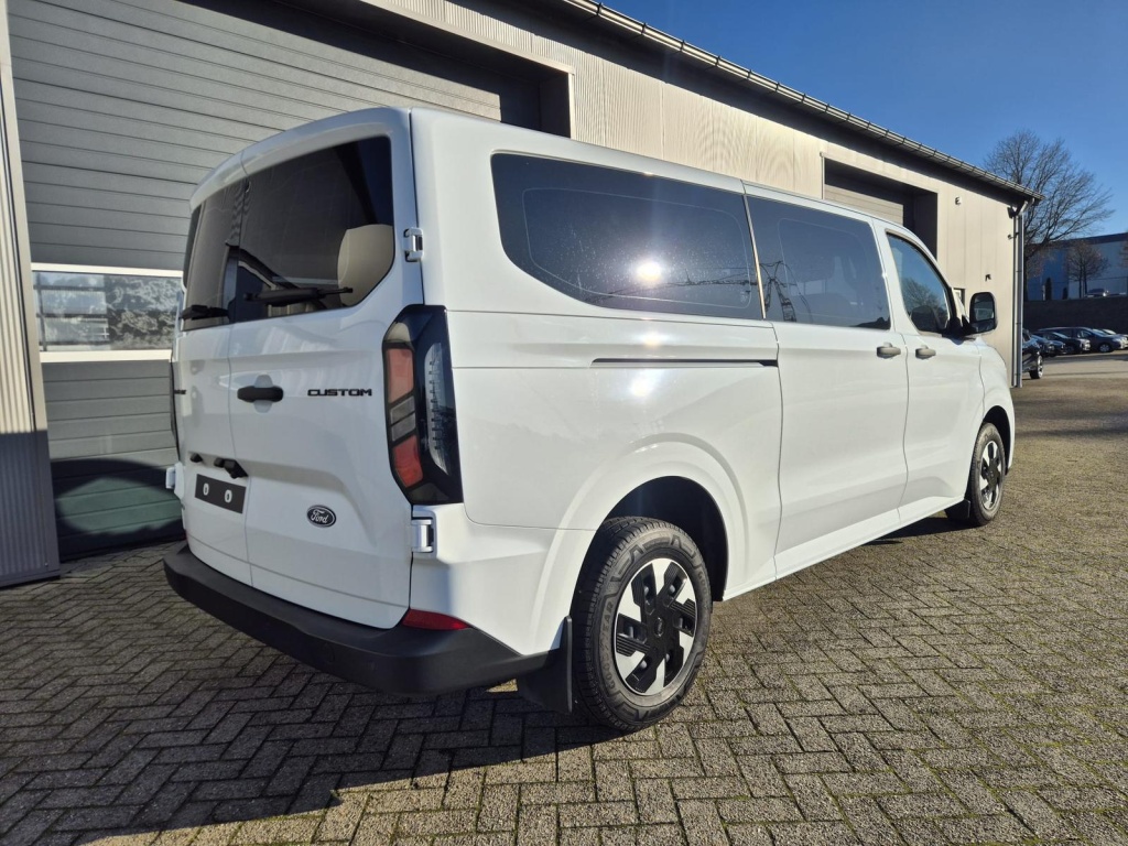 FORD Transit 2.5 Hybrid 233hp - ref: 7-49757 - Photo 5
