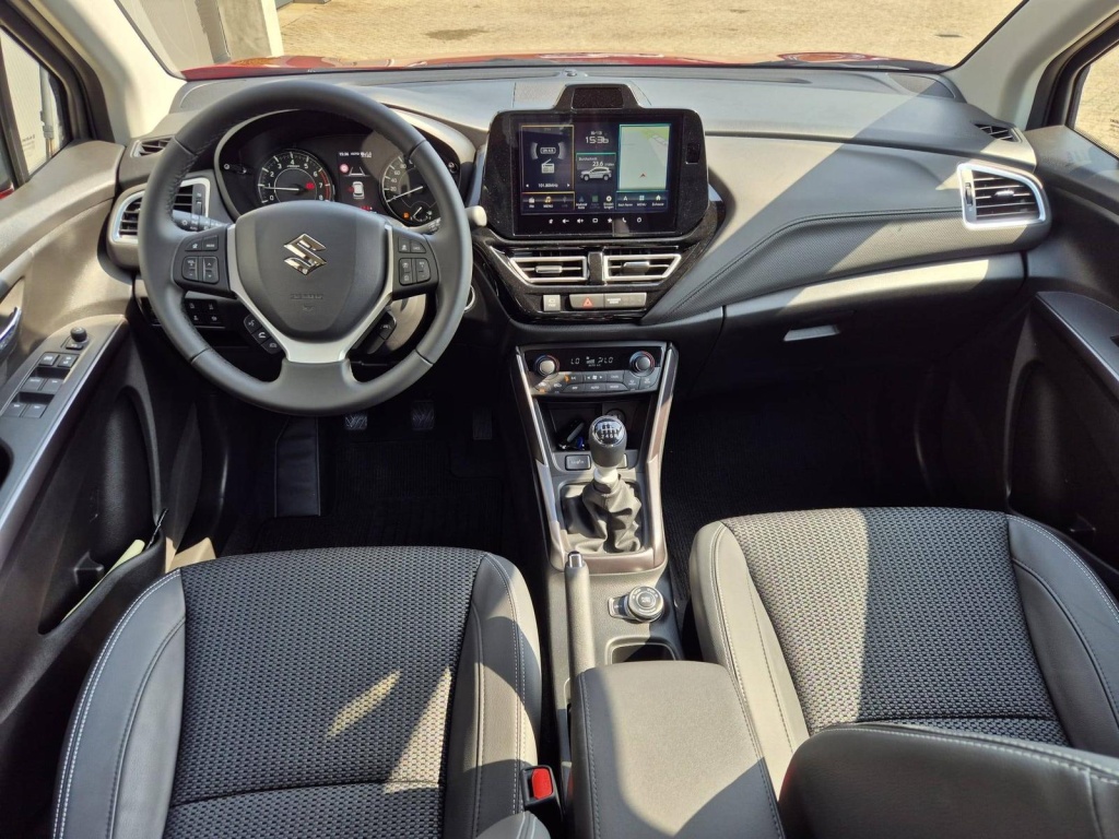 SUZUKI S-Cross Comfort+ 1.4 Gasoline 110hp 4x4 - ref: 7-49842 - Photo 20