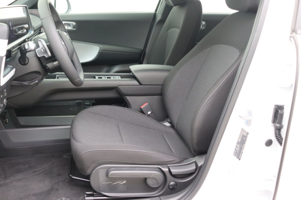 HYUNDAI Ioniq Core 53 kWh 148 - ref: 7-50954 - Photo 13