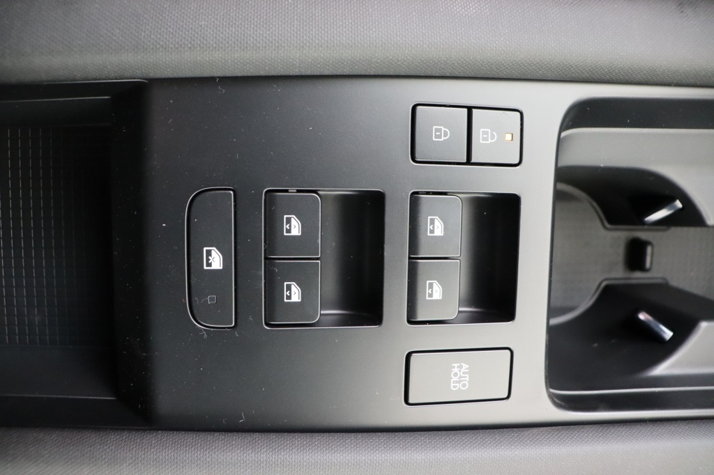 HYUNDAI Ioniq Core 53 kWh 148 - ref: 7-50954 - Photo 17