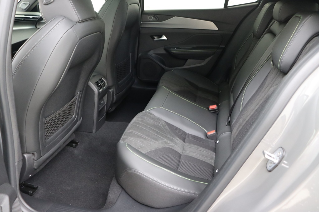 PEUGEOT 408 GT Electric 214 hp Auto    - ref: 7-51014 - Photo 16