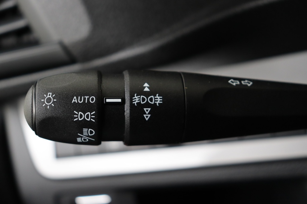 PEUGEOT Expert Double Cabine XL 2,2 180 hp Aut. - ref: 7-51459 - Photo 18