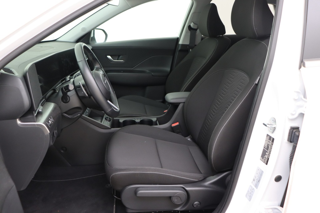 HYUNDAI Kona Feel 48 kWh 152 - ref: 7-51640 - Photo 13