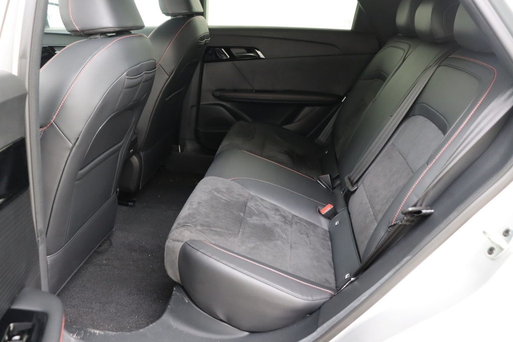 MG MG4 Luxury X Power EV 64 kWh 6AT AWD - ref: 7-51882 - Photo 16