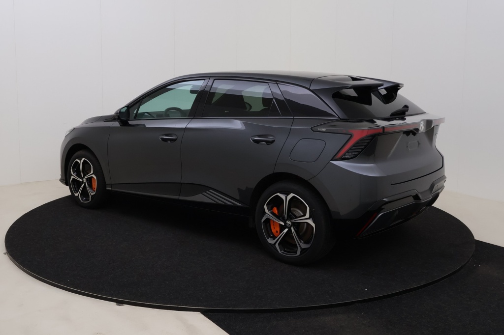 MG MG4 Luxury X Power EV 64 kWh 6AT AWD - ref: 7-51883 - Photo 8