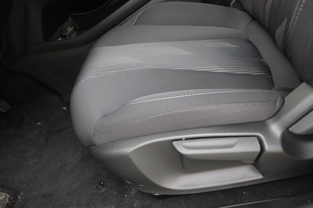 MG MG5 Comfort EV 50 kWh FWD - ref: 7-51885 - Photo 14