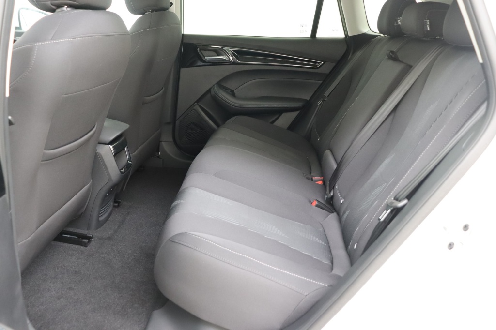 MG MG5 Comfort EV 50 kWh FWD - ref: 7-51885 - Photo 16